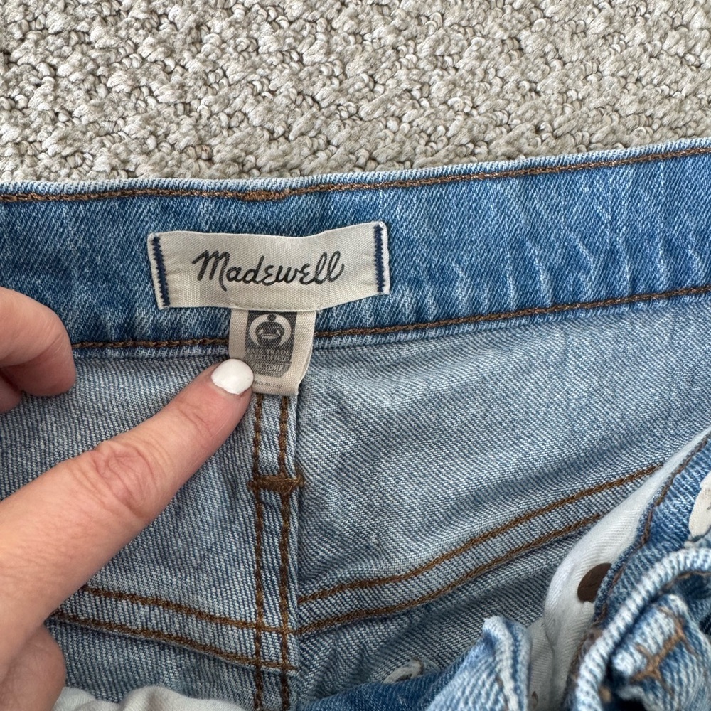 Madewell Light Blue Straight Leg Jeans - Picture 3 of 4